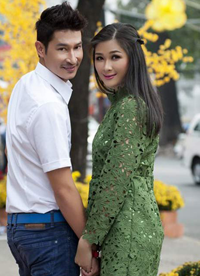 Cặp đôi Vbiz vừa công bố ly hôn nay lại xuất hiện chung, cùng đi ăn &quot;như chưa hề có cuộc chia ly&quot; - Ảnh 4.