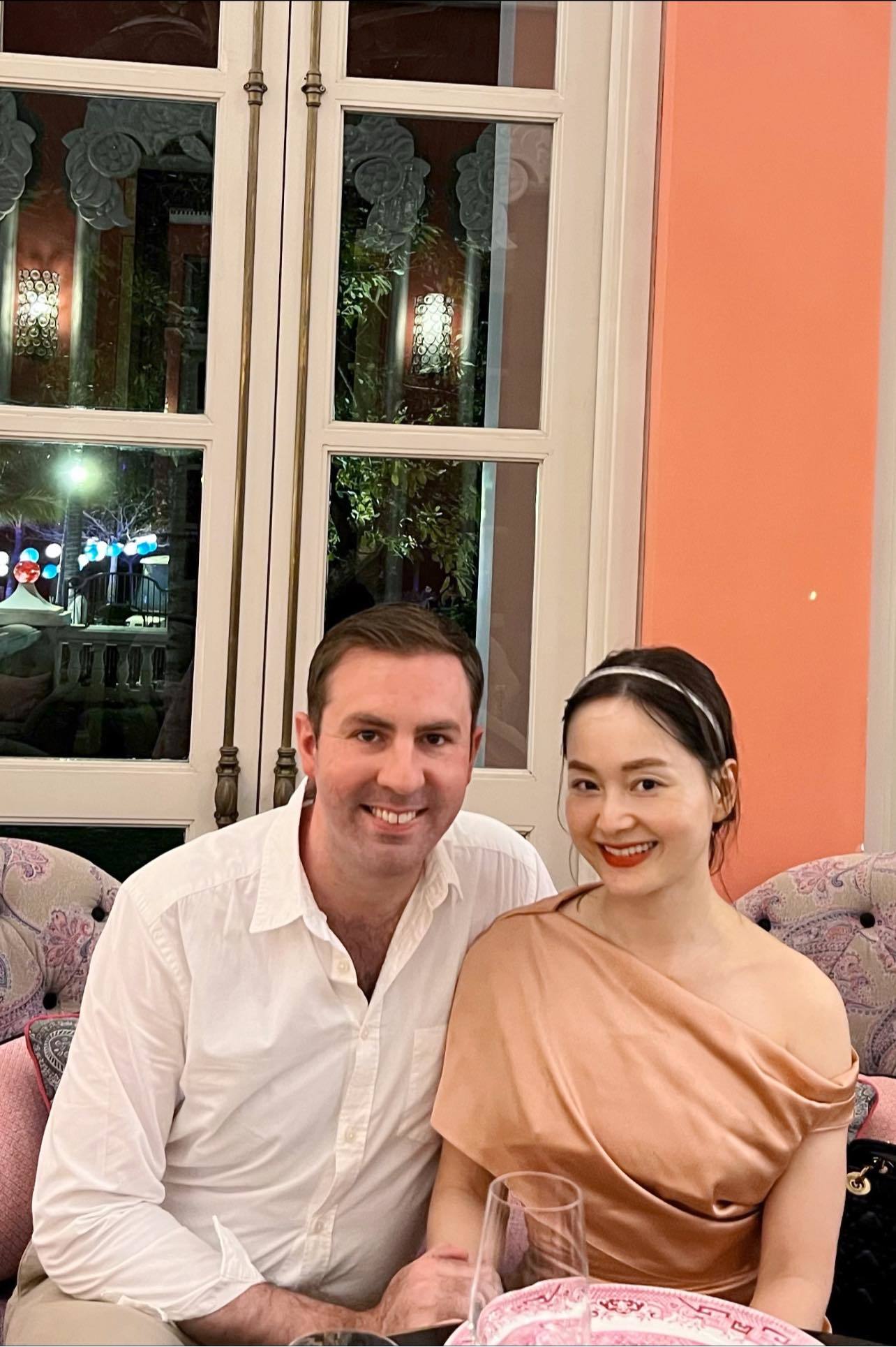 Lan Phương hậu ly thân chồng Tây: 