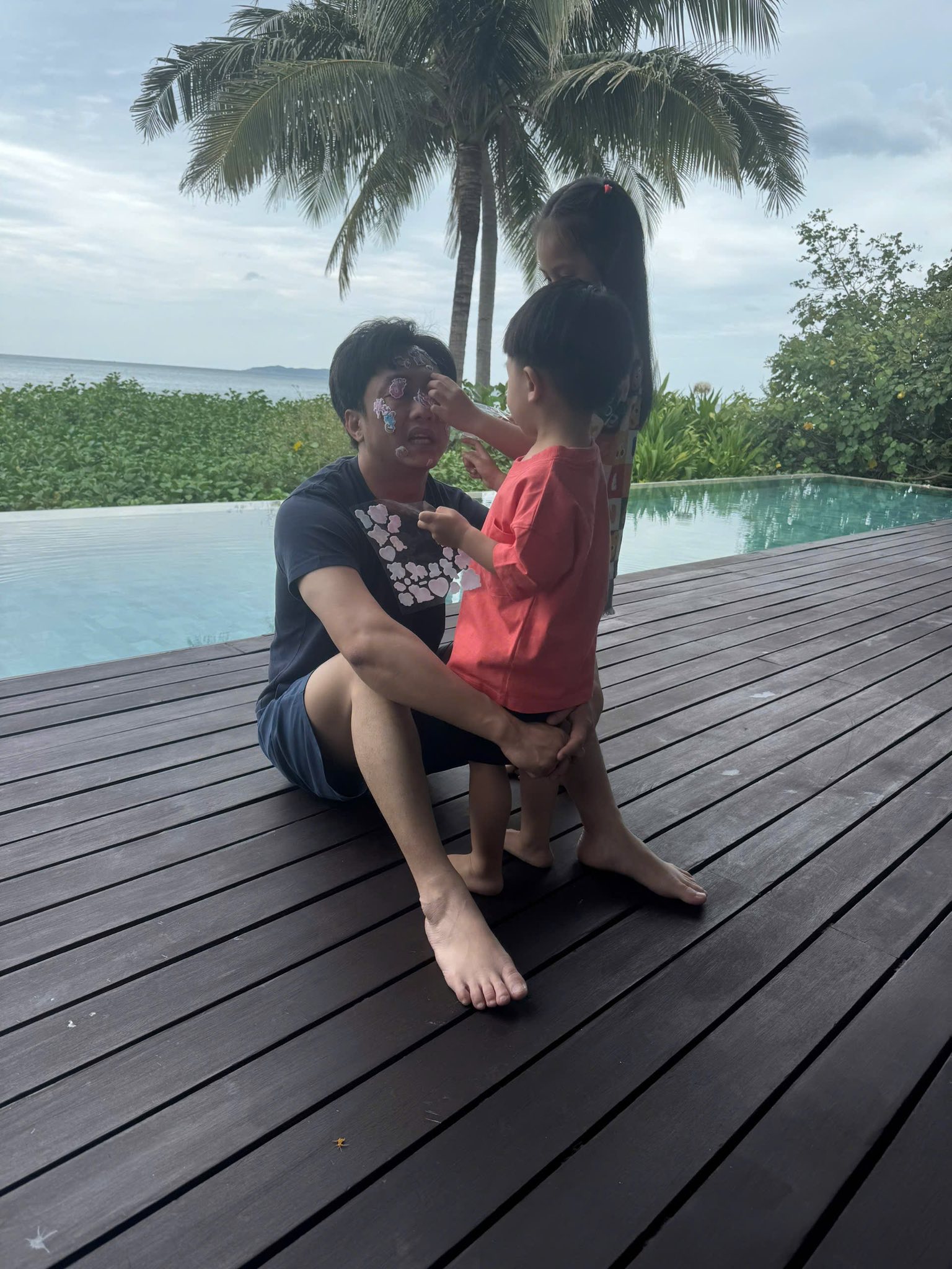 Đưa con đi nghỉ dưỡng, Cường Đô La tiết lộ chuyện dở khóc dở cười- Ảnh 3. Đưa con đi nghỉ dưỡng, Cường Đô La tiết lộ chuyện dở khóc dở cười- Ảnh 3.