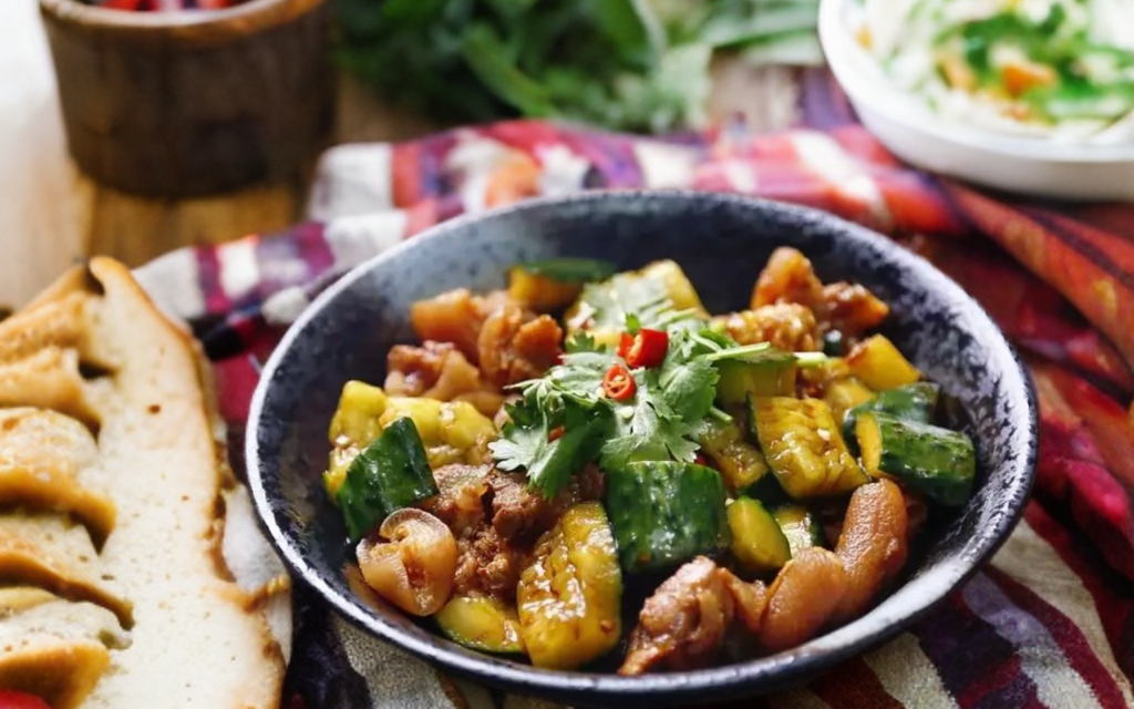 Dưa chuột trộn cùng nguyên liệu này 99% mọi người chưa thử nhưng khi làm rồi càng ăn càng ghiền lại đẹp da