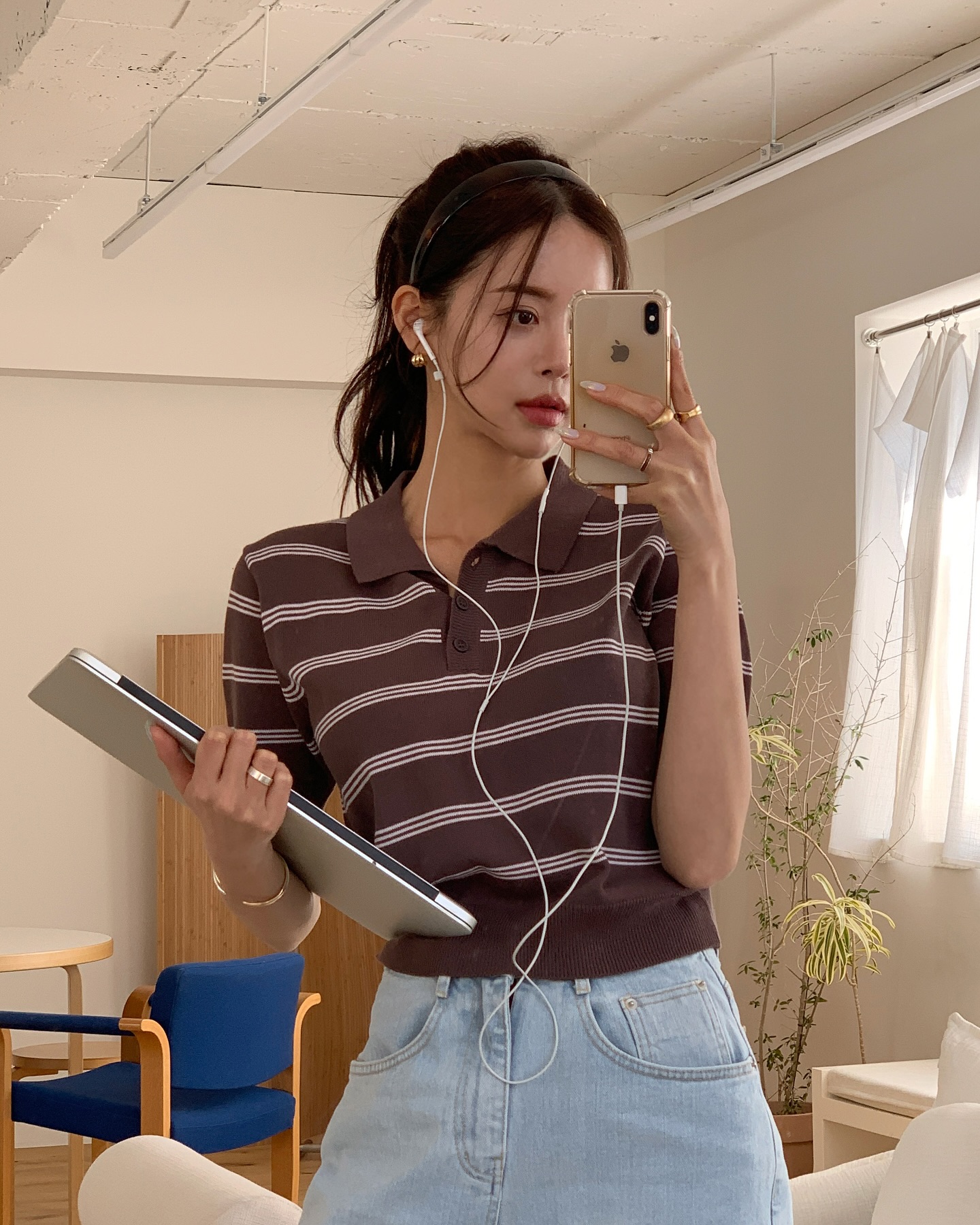 Chưa bao giờ đồ màu nâu hot như bây giờ: 10 cách mặc giúp vẻ ngoài rất sang mà không bị già - Ảnh 8. Chưa bao giờ đồ màu nâu hot như bây giờ: 10 cách mặc giúp vẻ ngoài rất sang mà không bị già - Ảnh 8.