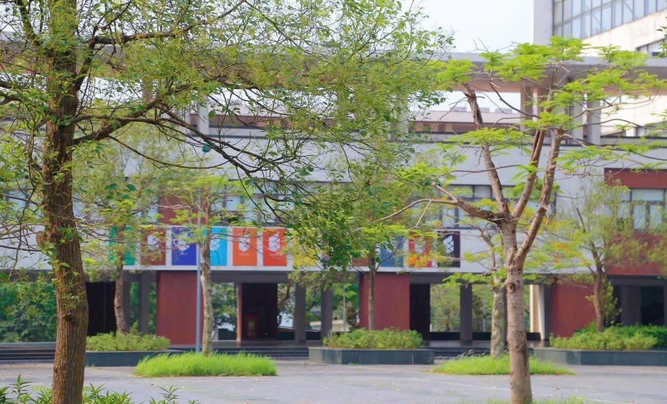 Ngôi trường 