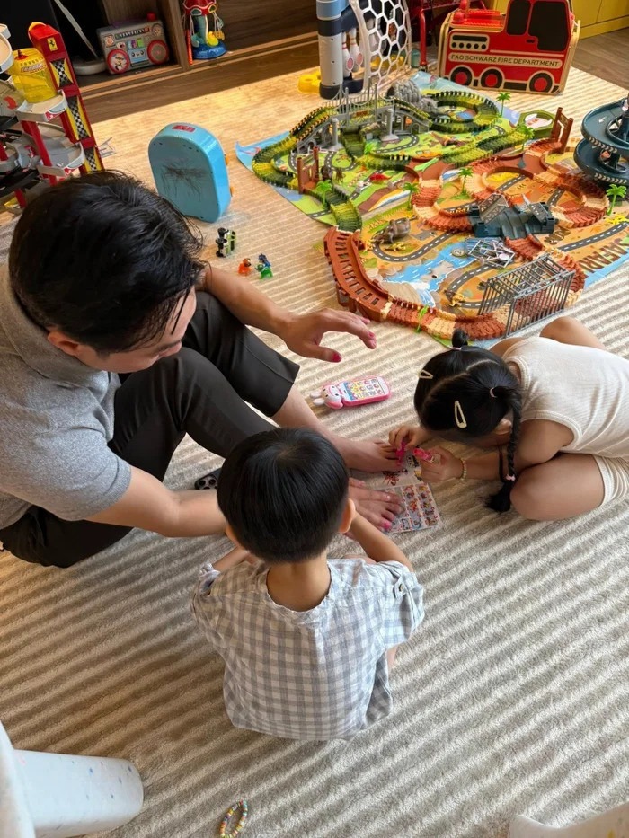 Đưa con đi nghỉ dưỡng, Cường Đô La tiết lộ chuyện dở khóc dở cười- Ảnh 8. Đưa con đi nghỉ dưỡng, Cường Đô La tiết lộ chuyện dở khóc dở cười- Ảnh 8.