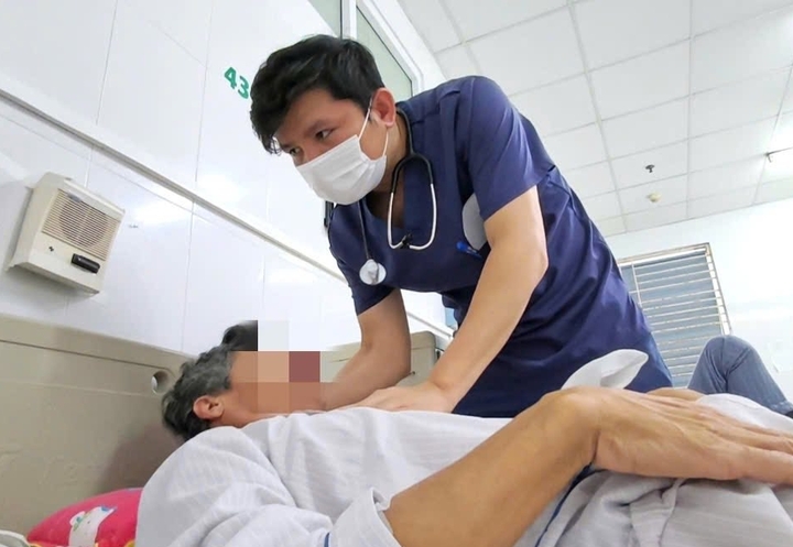 Điếc đột ngột, viêm màng não do ăn món 'khoái khẩu' - Ảnh 1.