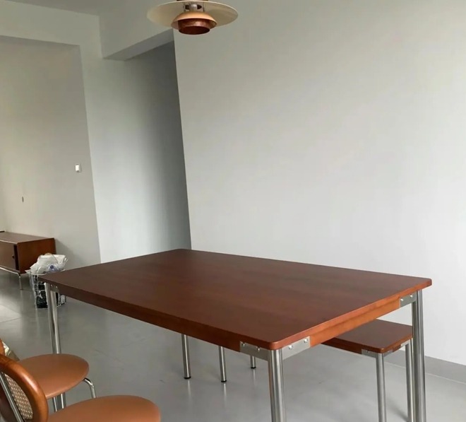 5 mẫu bàn ăn có khuyết điểm khó chấp nhận, biết rồi chẳng còn muốn mua- Ảnh 5. 5 mẫu bàn ăn có khuyết điểm khó chấp nhận, biết rồi chẳng còn muốn mua- Ảnh 5.