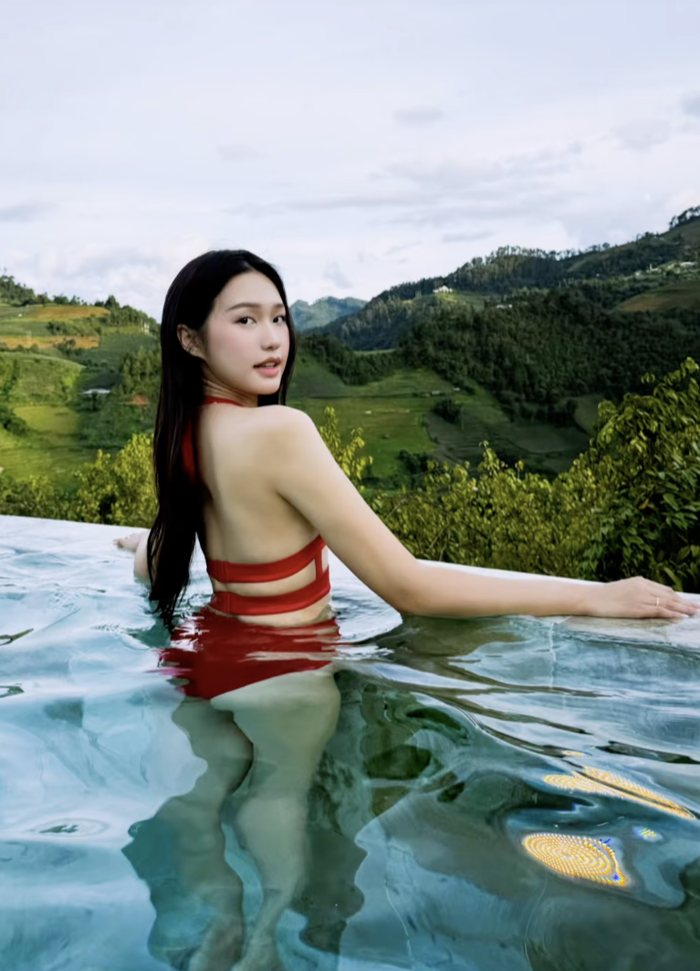 Doãn Hải My gây sốt với bikini bốc lửa khoe dáng cong chữ S, mẹ bỉm nuột nà thế này bảo sao Văn Hậu say đắm- Ảnh 1. Doãn Hải My gây sốt với bikini bốc lửa khoe dáng cong chữ S, mẹ bỉm nuột nà thế này bảo sao Văn Hậu say đắm- Ảnh 1.
