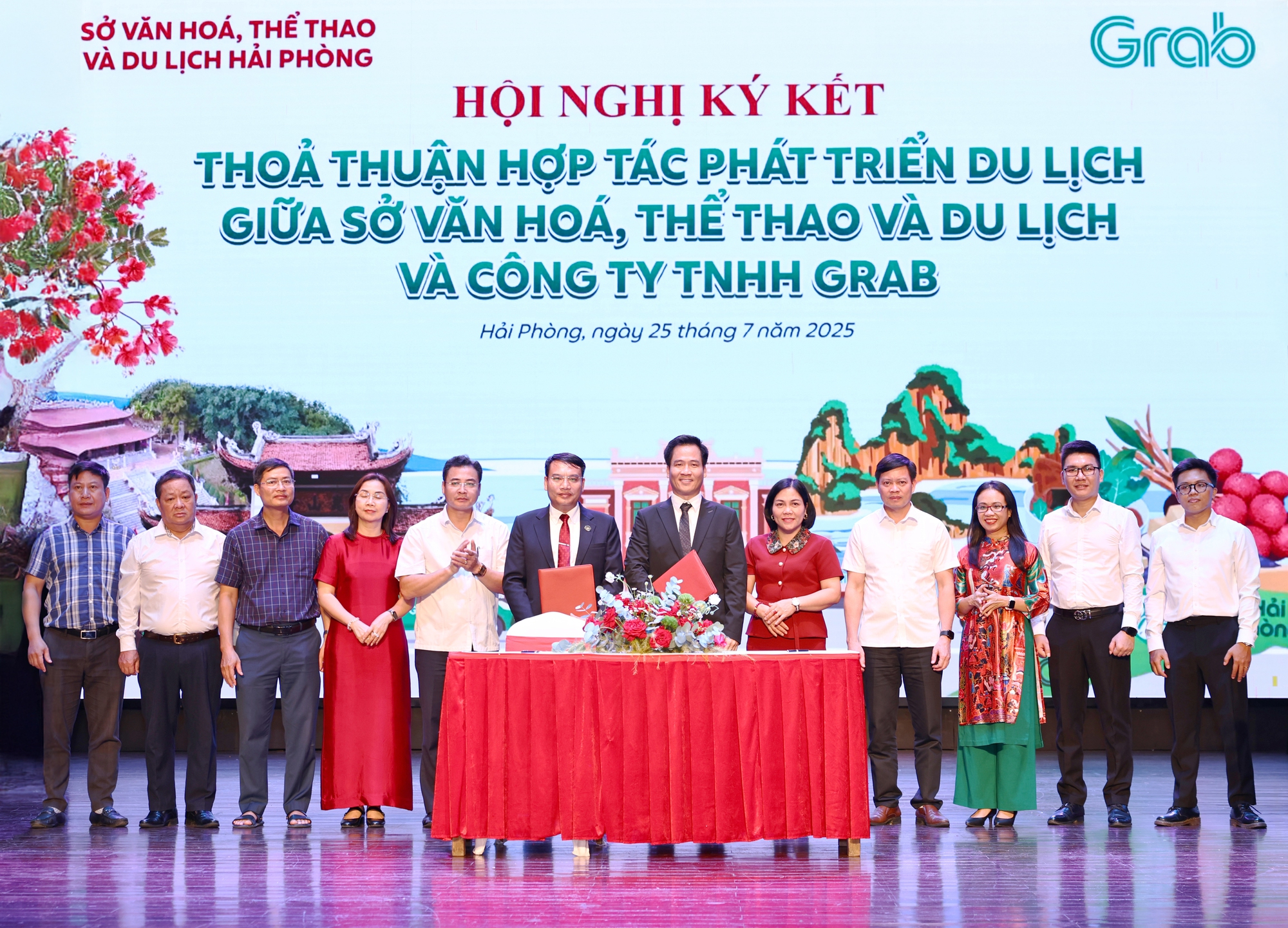 Hải Phòng hợp tác Grab Việt Nam phát triển du lịch số, quảng bá ẩm thực- Ảnh 1.