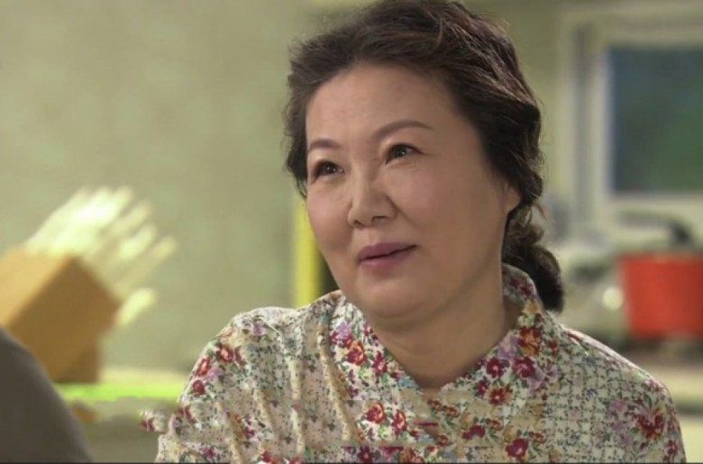 Tôi không định cưới, cho đến khi mẹ bạn trai đặt thẻ đen lên bàn và nói một câu khiến tôi không thể ngừng cười- Ảnh 1. Tôi không định cưới, cho đến khi mẹ bạn trai đặt thẻ đen lên bàn và nói một câu khiến tôi không thể ngừng cười- Ảnh 1.
