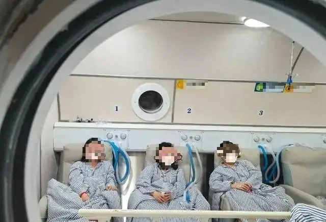 Bật điều hòa để ăn món ngon này, 3 phụ nữ cùng lúc hôn mê, suýt mất mạng trong phòng cấp cứu - Ảnh 2. Bật điều hòa để ăn món ngon này, 3 phụ nữ cùng lúc hôn mê, suýt mất mạng trong phòng cấp cứu - Ảnh 2.