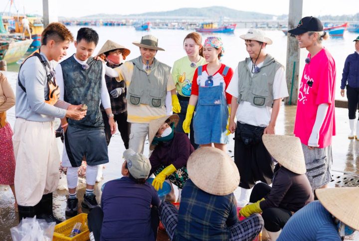 Duy Khánh tạm rời show 'Gia đình Haha' vì lý do bất đắc dĩ - Ảnh 1. Duy Khánh tạm rời show 'Gia đình Haha' vì lý do bất đắc dĩ - Ảnh 1.