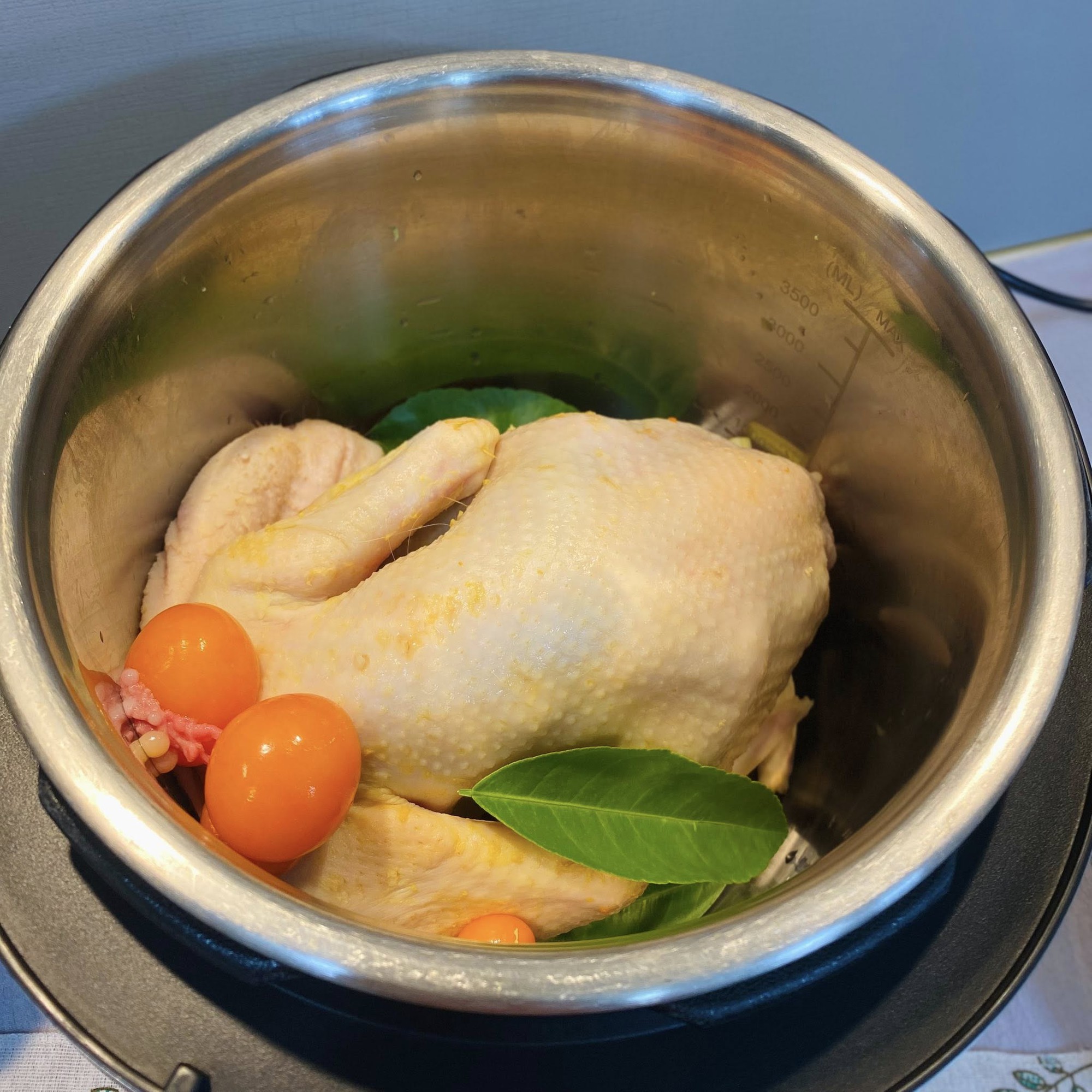 Giải nhiệt ngày Hè cùng món gỏi gà rau má - Ảnh 4. Giải nhiệt ngày Hè cùng món gỏi gà rau má - Ảnh 2.