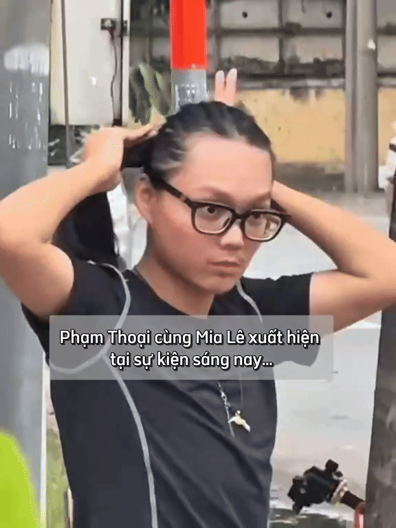 ilovetikcomtiktokmedia001a8aa6b2a0cea061981ab332fd2abfcb9-ezgifcom-video-to-gif-converter-1-1753665209322697667198-1753693057452-17536930629271931581963.gif