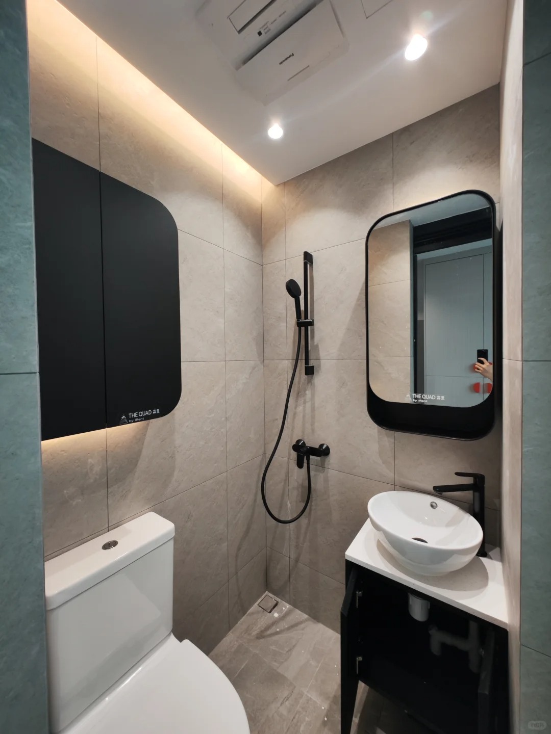 Ngôi nhà 12m² có đủ 2 phòng ngủ, 2 phòng khách và cả ban công – sống nhỏ mà không hề thiếu thốn - Ảnh 4. Ngôi nhà 12m² có đủ 2 phòng ngủ, 2 phòng khách và cả ban công – sống nhỏ mà không hề thiếu thốn - Ảnh 4.