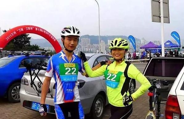 chang-trai-23-tuoi-quyet-cuoi-me-don-than-46-tuoi-bo-me-khoc-nhu-mua2-17530688419221474245989-1753761776643-17537617767342059015517.jpg