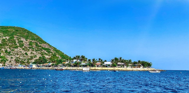 Hòn đảo không khách sạn, không resort, cách đất liền 20km, nhiều người bản địa cũng không biết tới - Ảnh 5. Hòn đảo không khách sạn, không resort, cách đất liền 20km, nhiều người bản địa cũng không biết tới - Ảnh 5.
