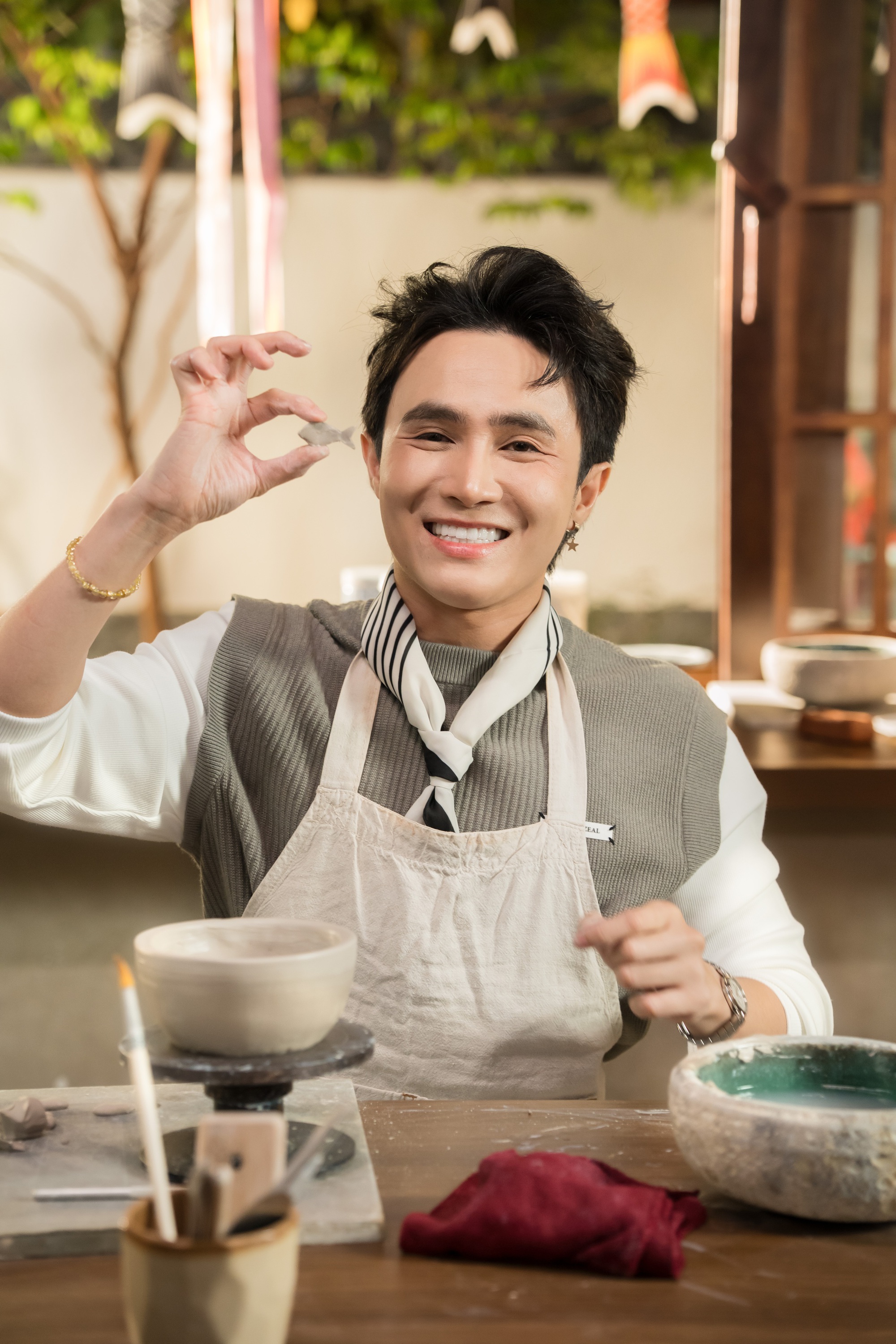 Tính cách thật của Huỳnh Lập - Ảnh 3. Giữa showbiz ồn ào, Huỳnh Lập đi con đường tử tế - Ảnh 3.