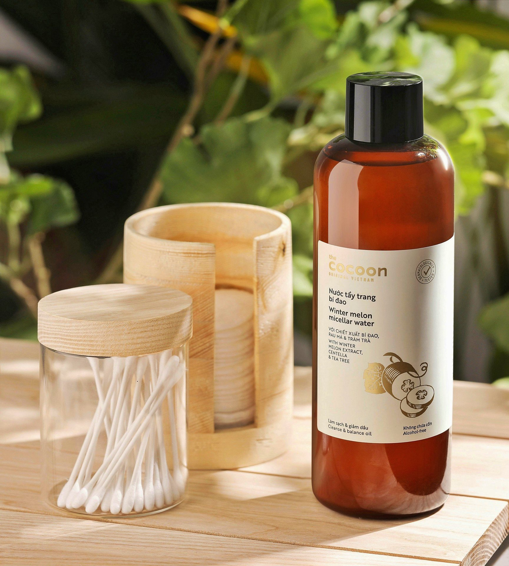 Chỉ bôi kem chống nắng vẫn cần 5 chai tẩy trang dịu nhẹ này để làm sạch da cuối ngày - Ảnh 10. Chỉ bôi kem chống nắng vẫn cần 5 chai tẩy trang dịu nhẹ này để làm sạch da cuối ngày - Ảnh 10.