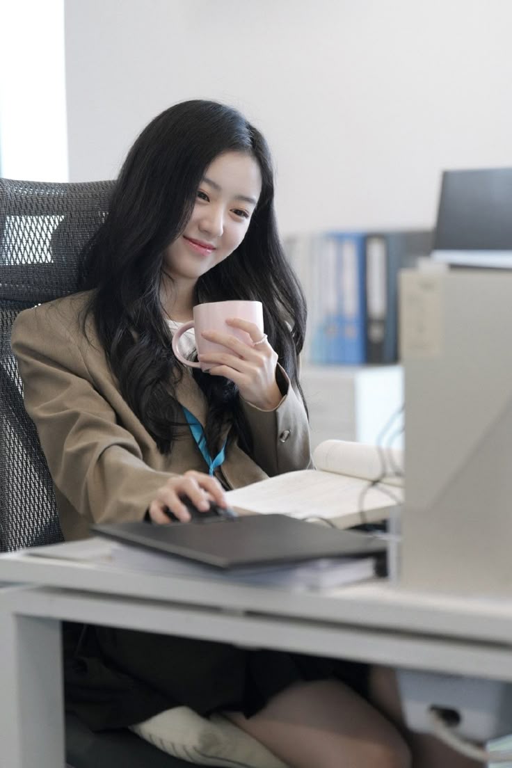 Từ hôm nay, làm thêm ngoài giờ - freelancer nhận lương qua ví điện tử có bị tính thuế không? 1 lưu ý cực quan trọng!- Ảnh 3. Từ hôm nay, làm thêm ngoài giờ - freelancer nhận lương qua ví điện tử có bị tính thuế không? 1 lưu ý cực quan trọng!- Ảnh 3.