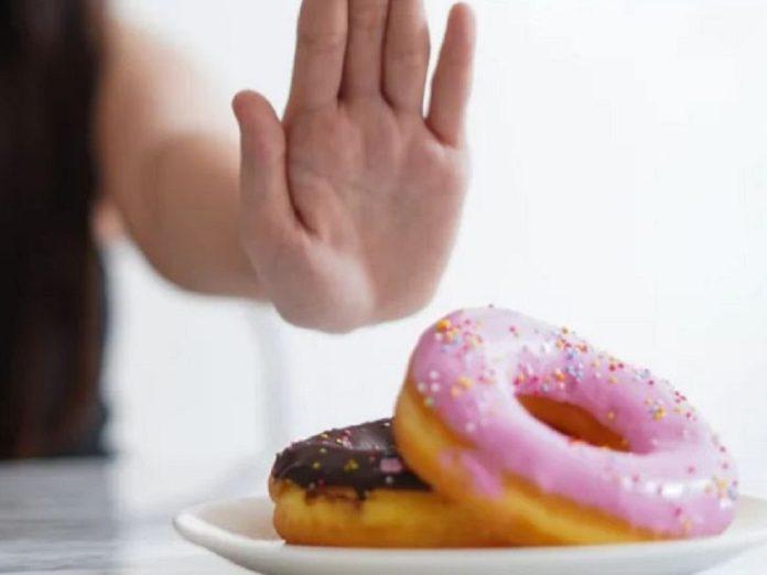 Không phải sự thay đổi của làn da hay vóc dáng, cắt giảm đường suốt 30 ngày khiến tôi sốc vì 1 điều- Ảnh 4.