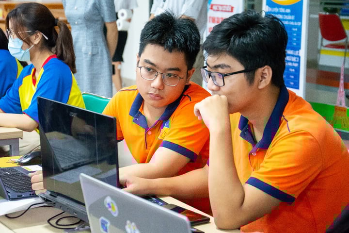 Các trường tăng học phí ngành Khoa học máy tính, cao nhất 90 triệu đồng/năm - Ảnh 1. Các trường tăng học phí ngành Khoa học máy tính, cao nhất 90 triệu đồng/năm - Ảnh 1.