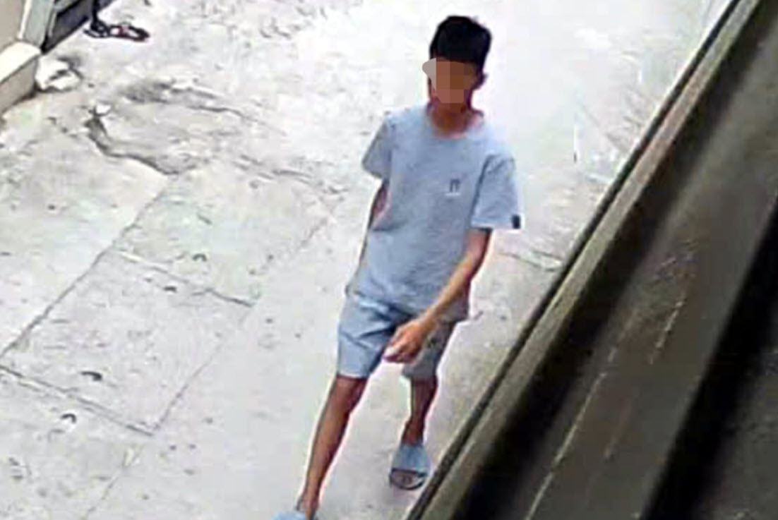 "13 tuổi, tôi nghĩ mình đã chuẩn bị đủ để... biến mất" - Ảnh 2. "13 tuổi, tôi nghĩ mình đã chuẩn bị đủ để... biến mất" - Ảnh 2.