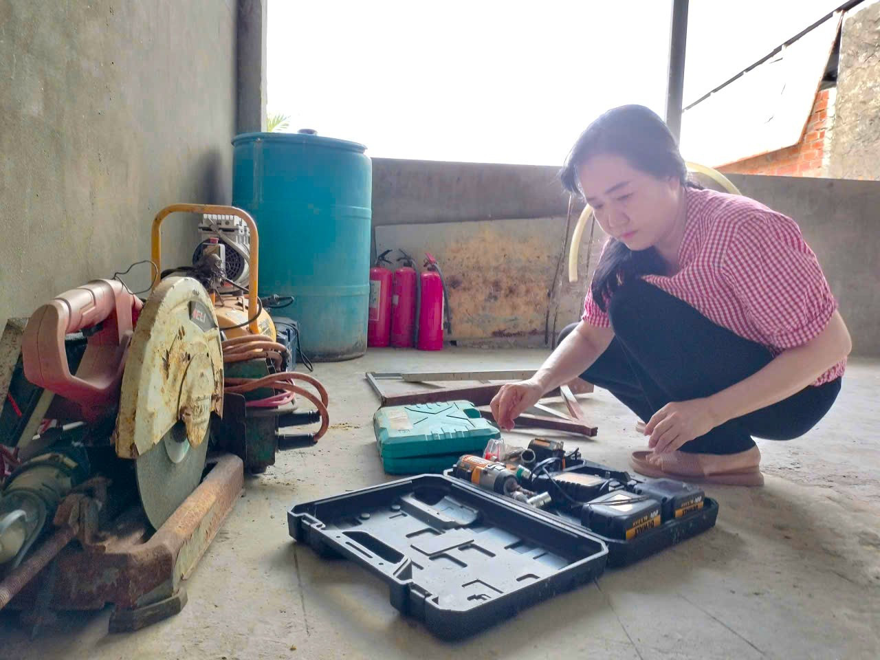 Vụ hiệu trưởng bị 7 năm tù vì ‘tham ô’ 10 triệu đồng: Niềm tin vào công lý - Ảnh 1. Vụ hiệu trưởng bị 7 năm tù vì ‘tham ô’ 10 triệu đồng: Niềm tin vào công lý - Ảnh 1.