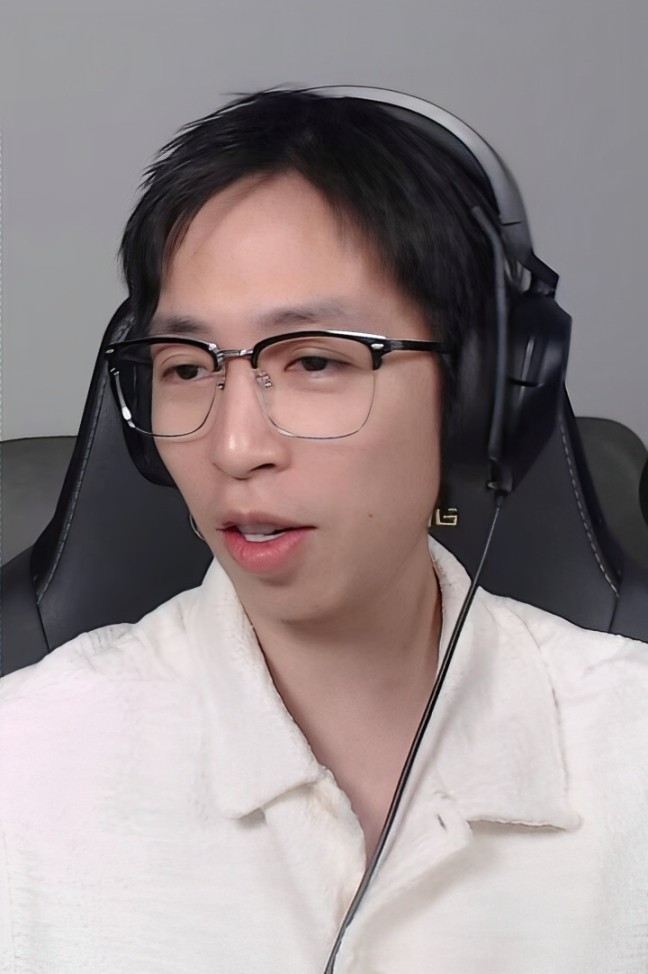 Ông Lê Quang Tự Do: 'Chúng tôi phải gọi điện yêu cầu dừng khẩn cấp livestream, nhưng ViruSs xin thêm 10 phút' - Ảnh 1.