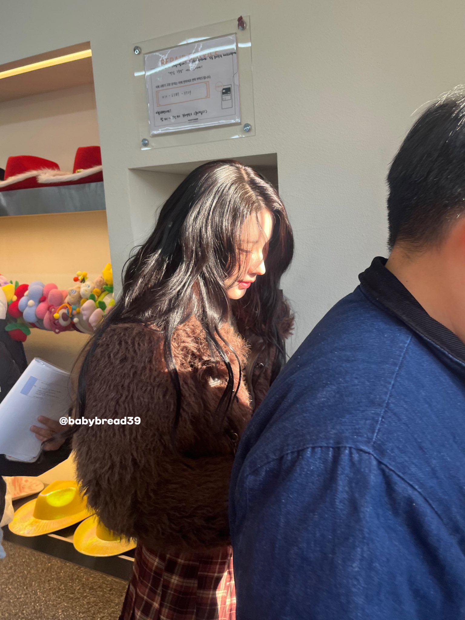 Jisoo có đối thủ sở hữu dáng mũi top đầu Hàn Quốc, chuyên gia phải chấm tỷ lệ vàng- Ảnh 1. Jisoo có đối thủ sở hữu dáng mũi top đầu Hàn Quốc, chuyên gia phải chấm tỷ lệ vàng- Ảnh 1.