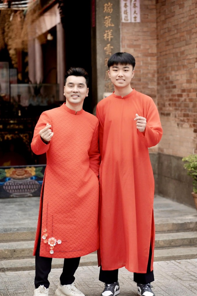 Ưng Hoàng Phúc thương con riêng của vợ như con ruột, cho con đi du học Mỹ khi đủ 18 tuổi- Ảnh 3. Ưng Hoàng Phúc thương con riêng của vợ như con ruột, cho con đi du học Mỹ khi đủ 18 tuổi- Ảnh 3.