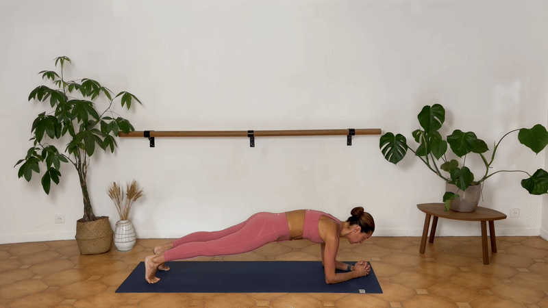 Bài tập tại nhà chỉ 5 phút nhưng giúp siết cơ lõi, đánh tan mỡ bụng để eo lộ rõ - Ảnh 11. Bài tập tại nhà chỉ 5 phút nhưng giúp siết cơ lõi, đánh tan mỡ bụng để eo lộ rõ - Ảnh 11.