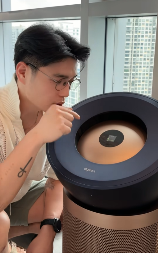 Ông bố "quốc dân" gọi tên Huy Trần: Bán cả xe lẫn đồng hồ để sắm đồ đón "bình rượu mơ" chào đời, sương sương đã hết hơn 100 triệu- Ảnh 10. Ông bố "quốc dân" gọi tên Huy Trần: Bán cả xe lẫn đồng hồ để sắm đồ đón "bình rượu mơ" chào đời, sương sương đã hết hơn 100 triệu- Ảnh 10.