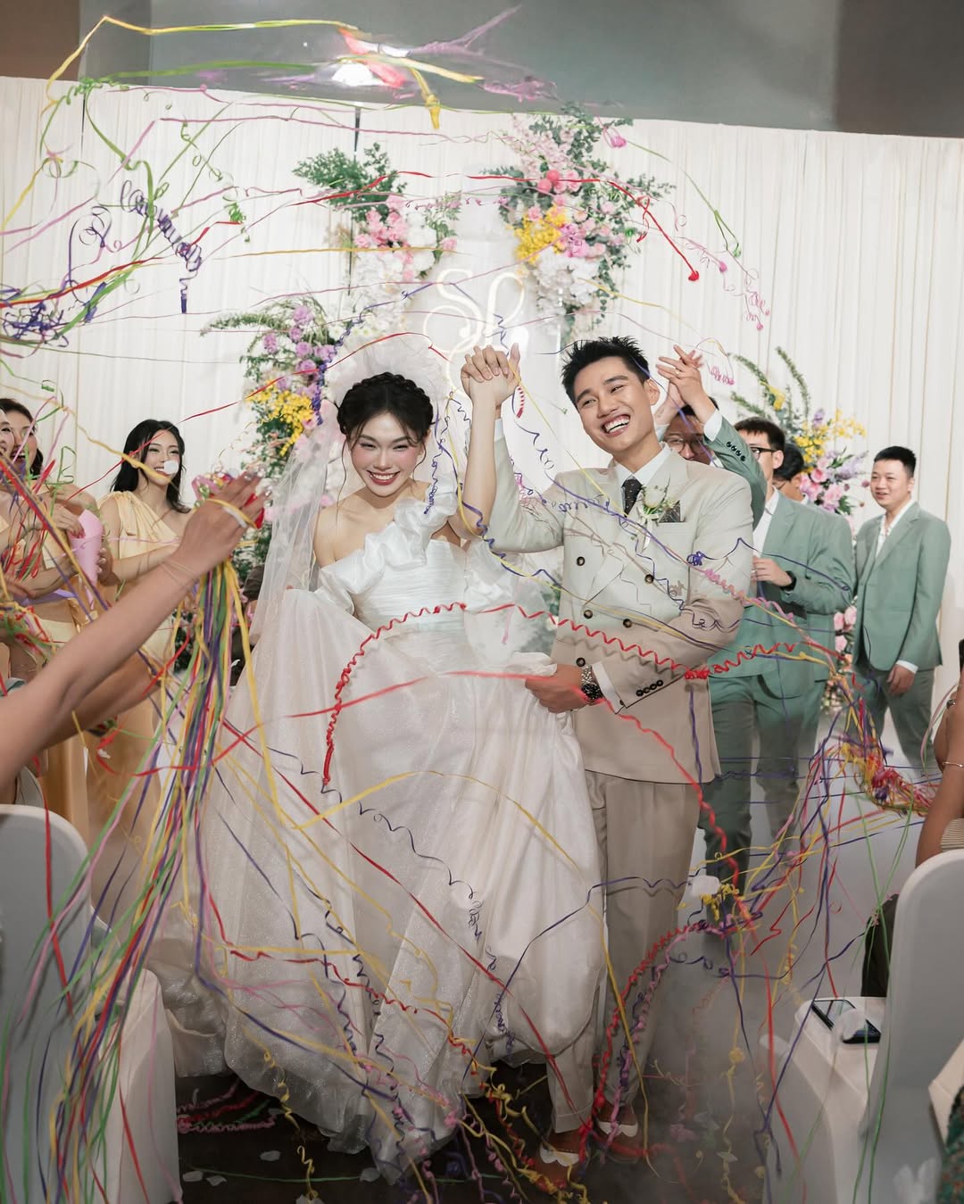 Gái xinh hơn 1,3 triệu người theo dõi gây tranh cãi với style khoe bụng bầu triệt để- Ảnh 7.
