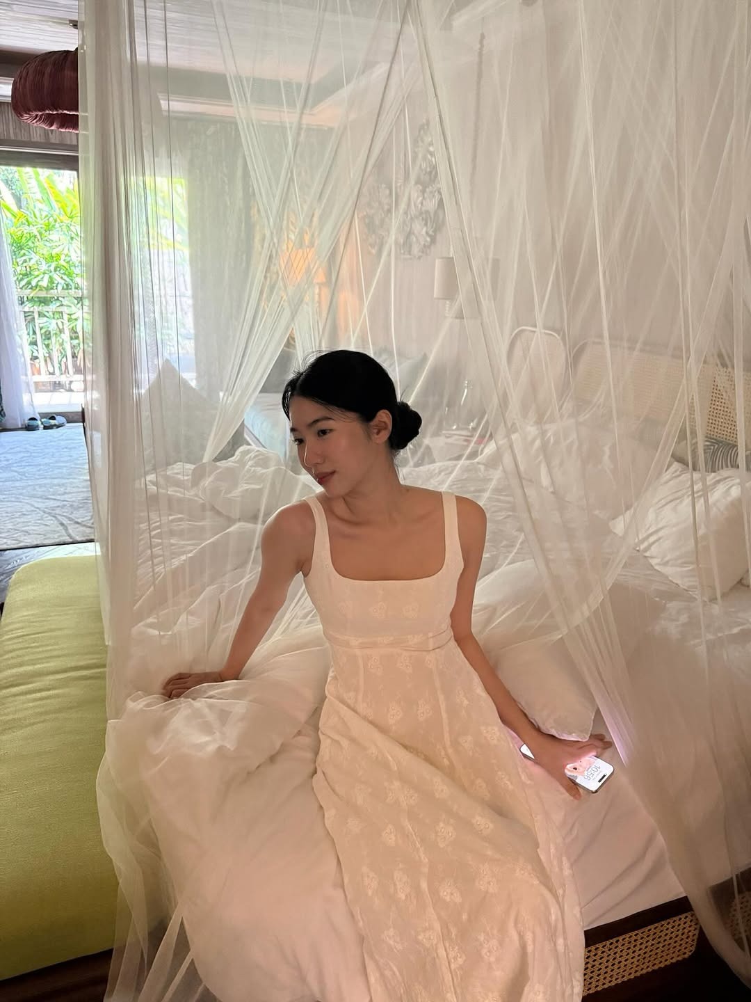 Giờ mới biết Hà Thi bị local brand Việt Giờ mới biết Hà Thi bị local brand Việt