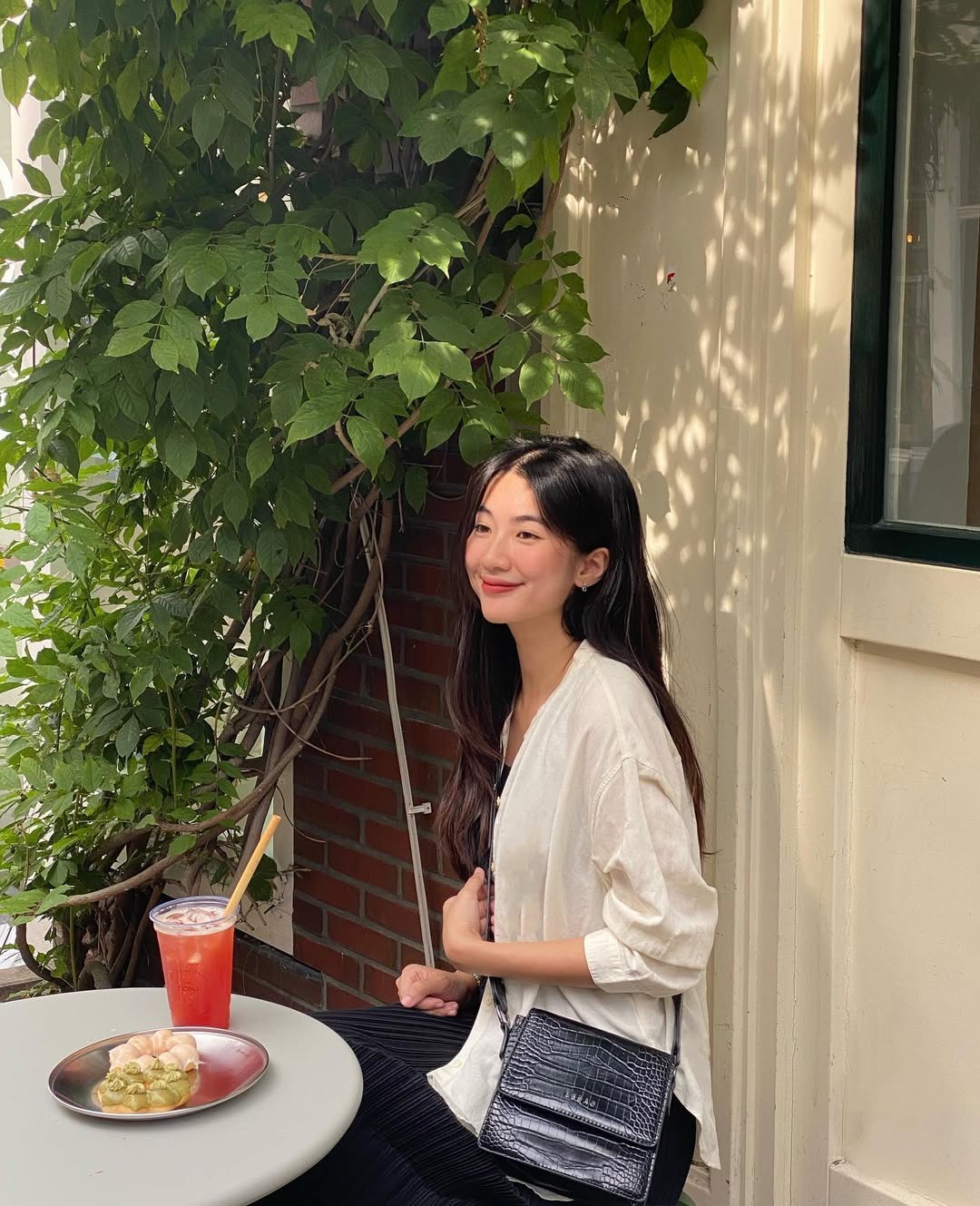 Giờ mới biết Hà Thi bị local brand Việt Giờ mới biết Hà Thi bị local brand Việt