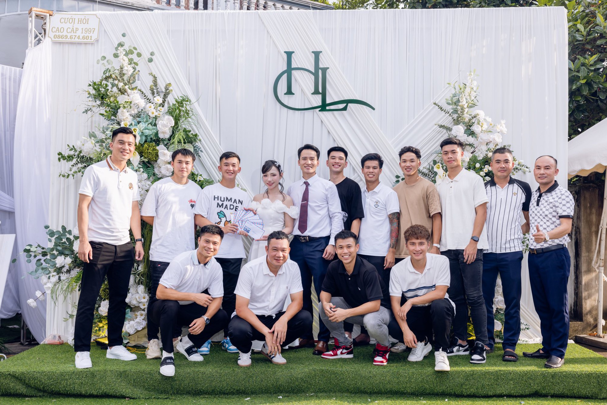 Hé lộ ảnh cưới của Hé lộ ảnh cưới của