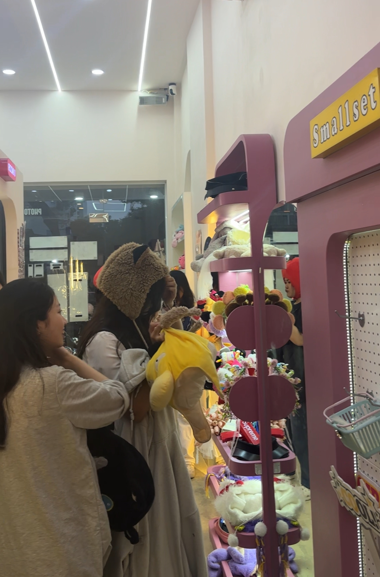 Từ vụ HIEUTHUHAI lộ ảnh nhạy cảm tới cơn bão 1 sao, các tiệm photobooth đã làm gì để bảo vệ khách hàng?- Ảnh 9. Từ vụ HIEUTHUHAI lộ ảnh nhạy cảm tới cơn bão 1 sao, các tiệm photobooth đã làm gì để bảo vệ khách hàng?- Ảnh 9.