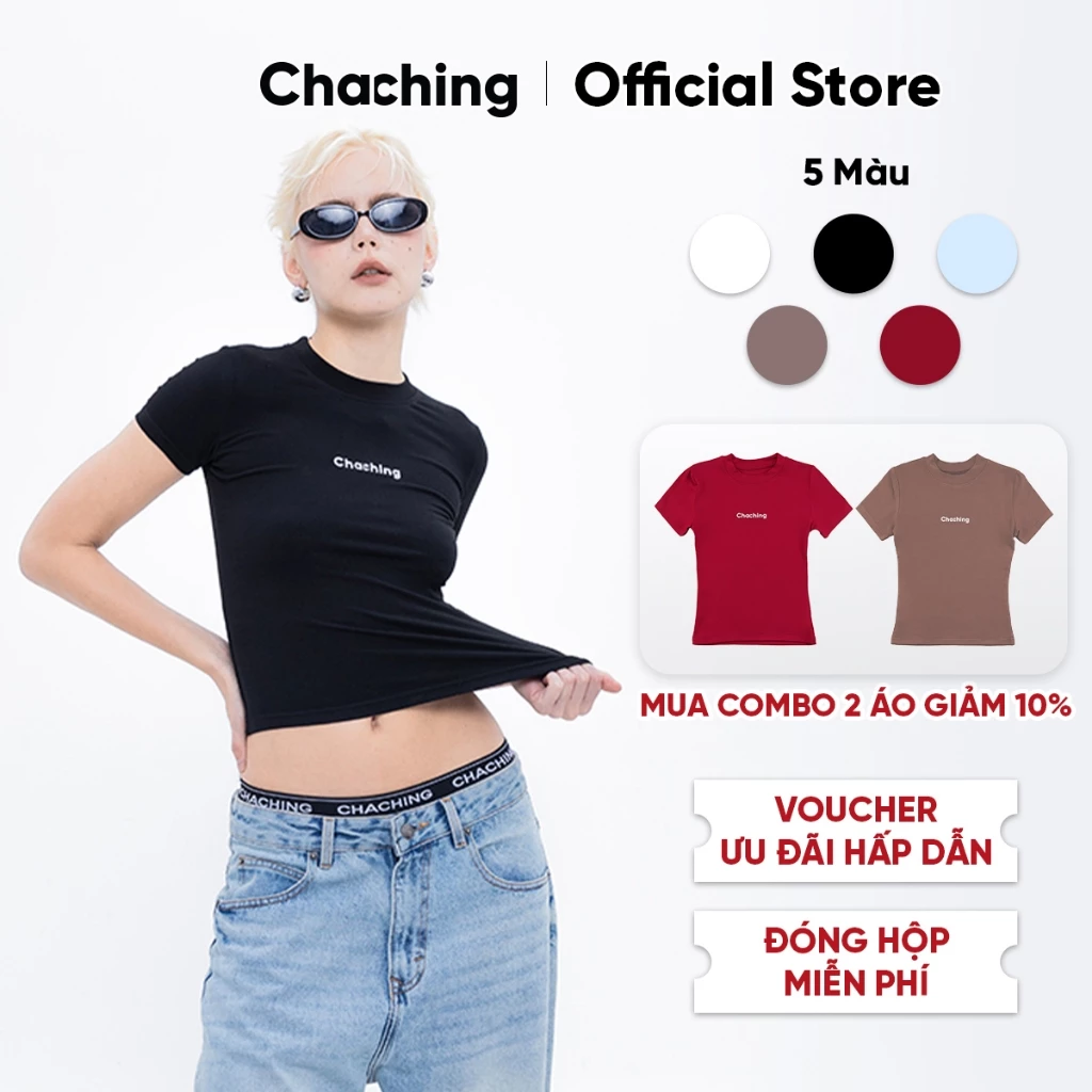 Phương Oanh "hack tuổi" với áo giống Rosé, mang phụ kiện cả tỷ đồng dạo phố - Ảnh 6. Phương Oanh "hack tuổi" với áo giống Rosé, mang phụ kiện cả tỷ đồng dạo phố - Ảnh 6.