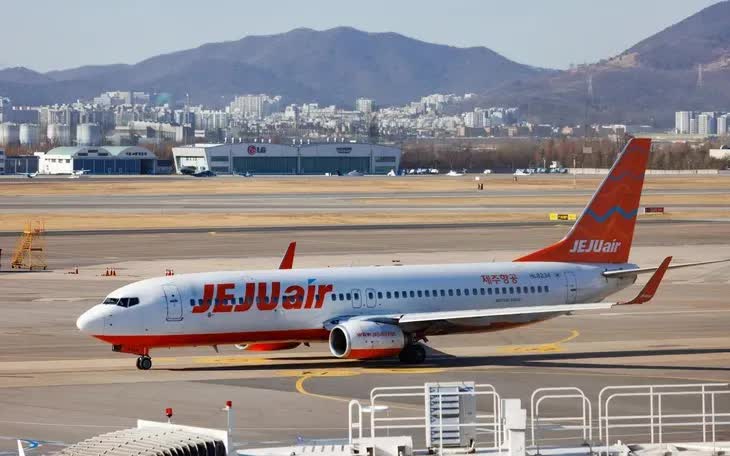 Máy bay của hãng hàng không Hàn Quốc Jeju Air (Ảnh: bloomberg.com) Máy bay của hãng hàng không Hàn Quốc Jeju Air (Ảnh: bloomberg.com)