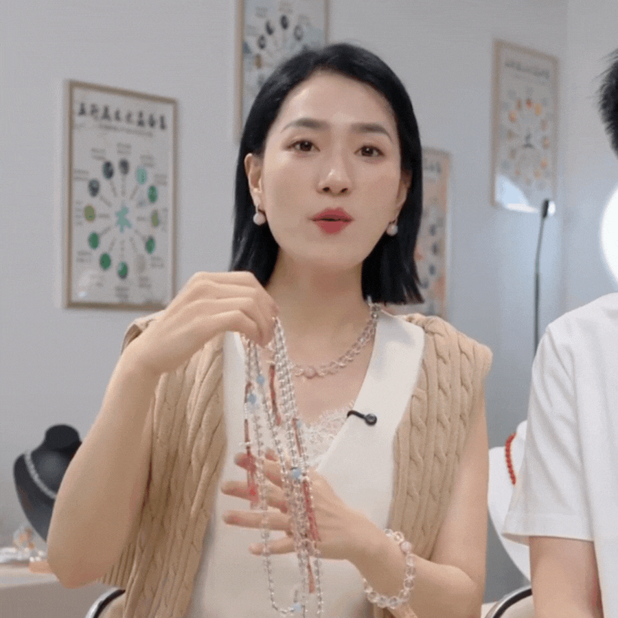 thach-anh-trang-12-con-giap-10-17539384624641988550214.gif