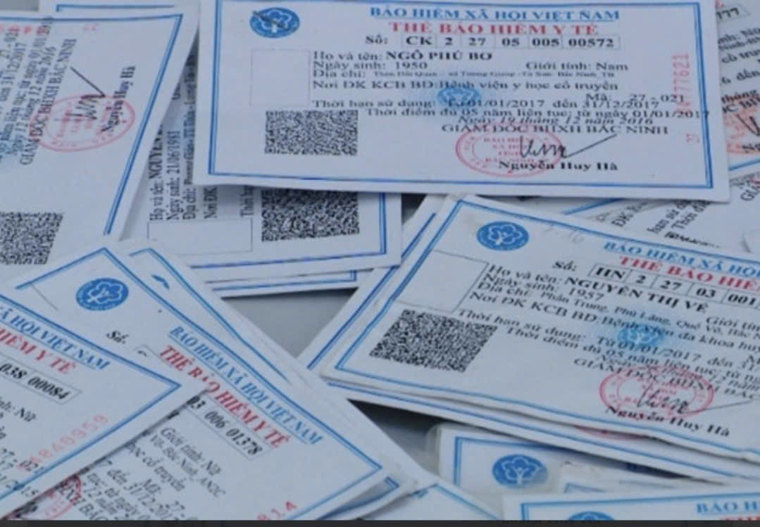 Từ ngày 15-8, thông tin trên thẻ BHYT thay đổi ra sao?- Ảnh 1. Từ ngày 15-8, thông tin trên thẻ BHYT thay đổi ra sao?- Ảnh 1.