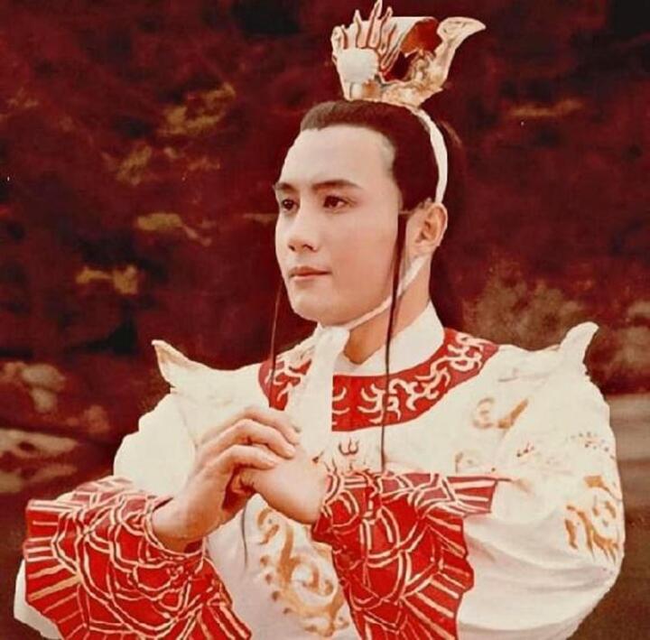 3-vuong-ba-chieu-1-ngoisaovn-w660-h650-11522312-1751625631462-17516256315532079446873.jpg