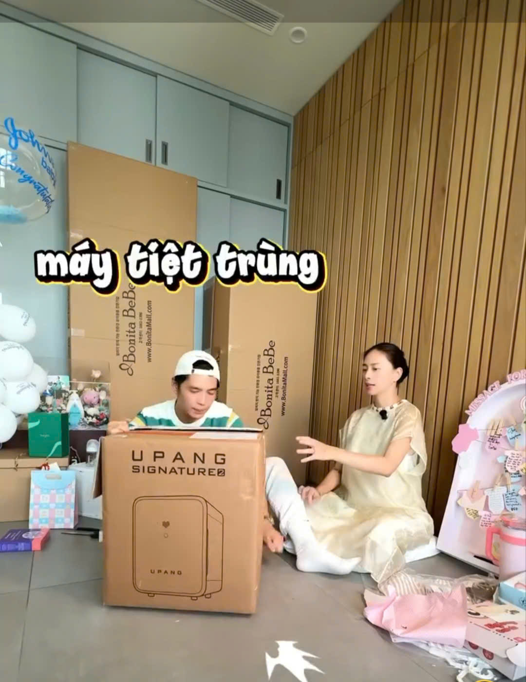 Bóc giá 4 chiếc máy Bóc giá 4 chiếc máy