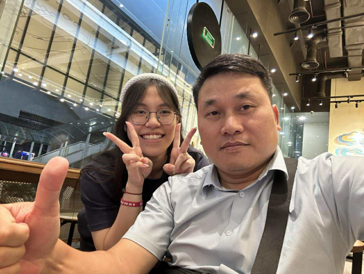 Nữ sinh Hà Nội chinh phục vị trí thủ khoa chuyên Lý sau 2 lần đạt á khoa - Ảnh 3. Nữ sinh Hà Nội chinh phục vị trí thủ khoa chuyên Lý sau 2 lần đạt á khoa - Ảnh 3.