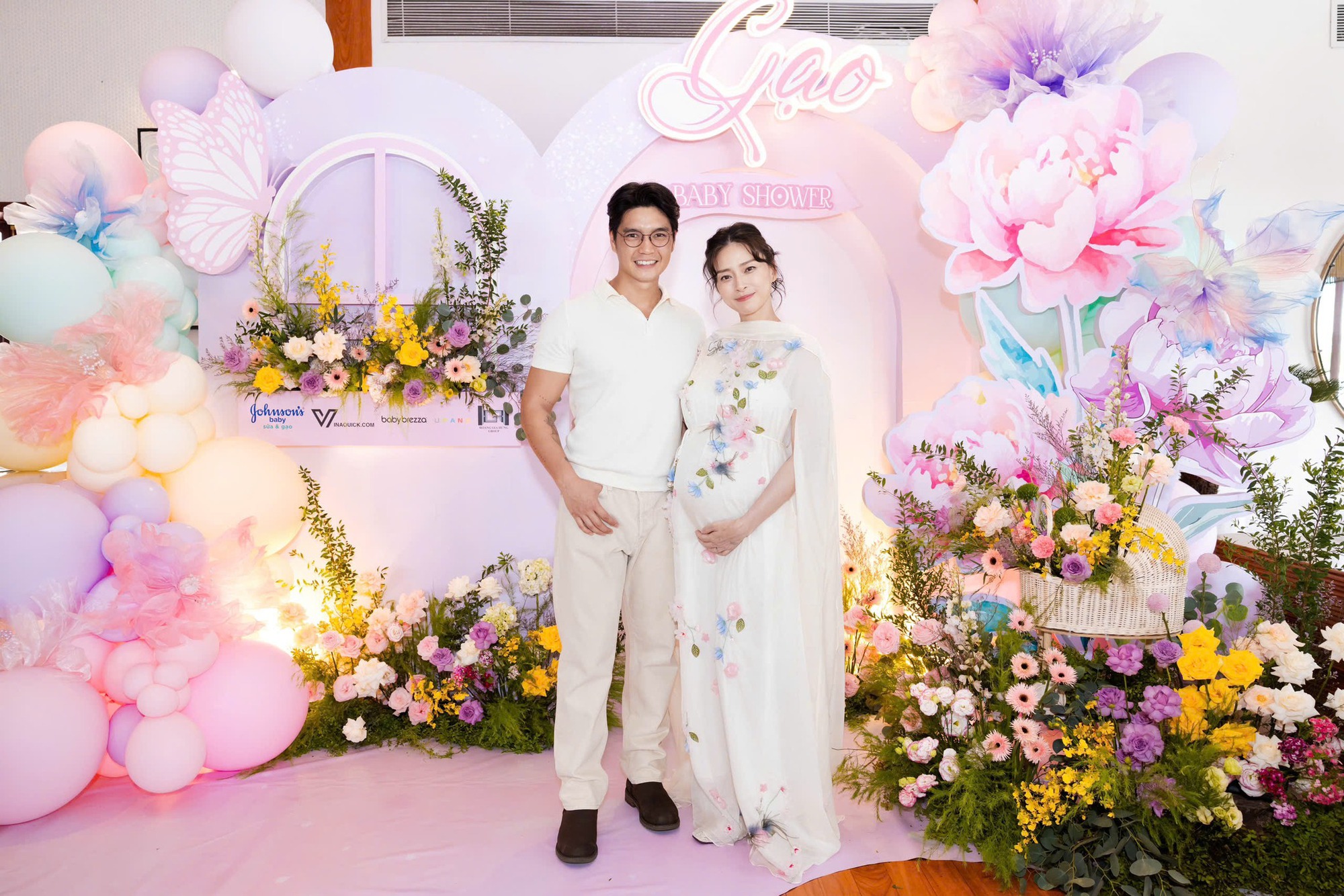 Joyce Phạm khoe thần thái đỉnh chóp ở tháng thứ 9 thai kỳ, dân tình bất ngờ phát hiện điểm trùng hợp này- Ảnh 6. Joyce Phạm khoe thần thái đỉnh chóp ở tháng thứ 9 thai kỳ, dân tình bất ngờ phát hiện điểm trùng hợp này- Ảnh 6.