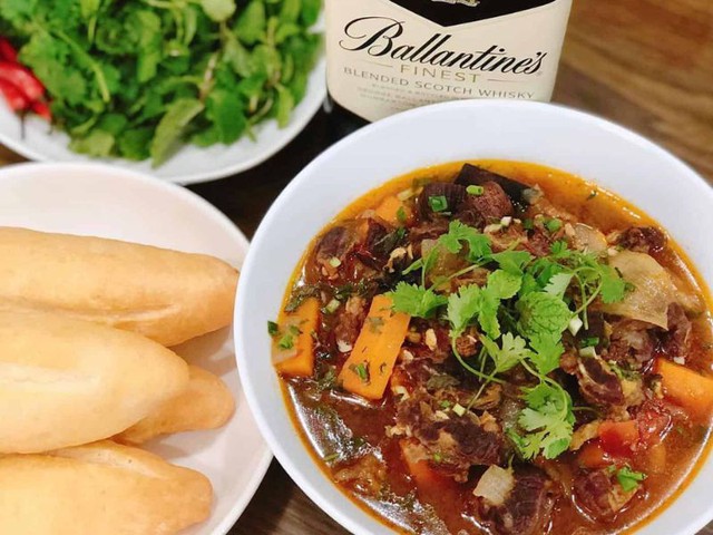 Phở Việt lên đài Hàn Quốc: Không phải phở bò hay bở gà, du khách nhận xét: "Tôi chưa thấy nó bao giờ" - Ảnh 4. Phở Việt lên đài Hàn Quốc: Không phải phở bò hay bở gà, du khách nhận xét: "Tôi chưa thấy nó bao giờ" - Ảnh 4.