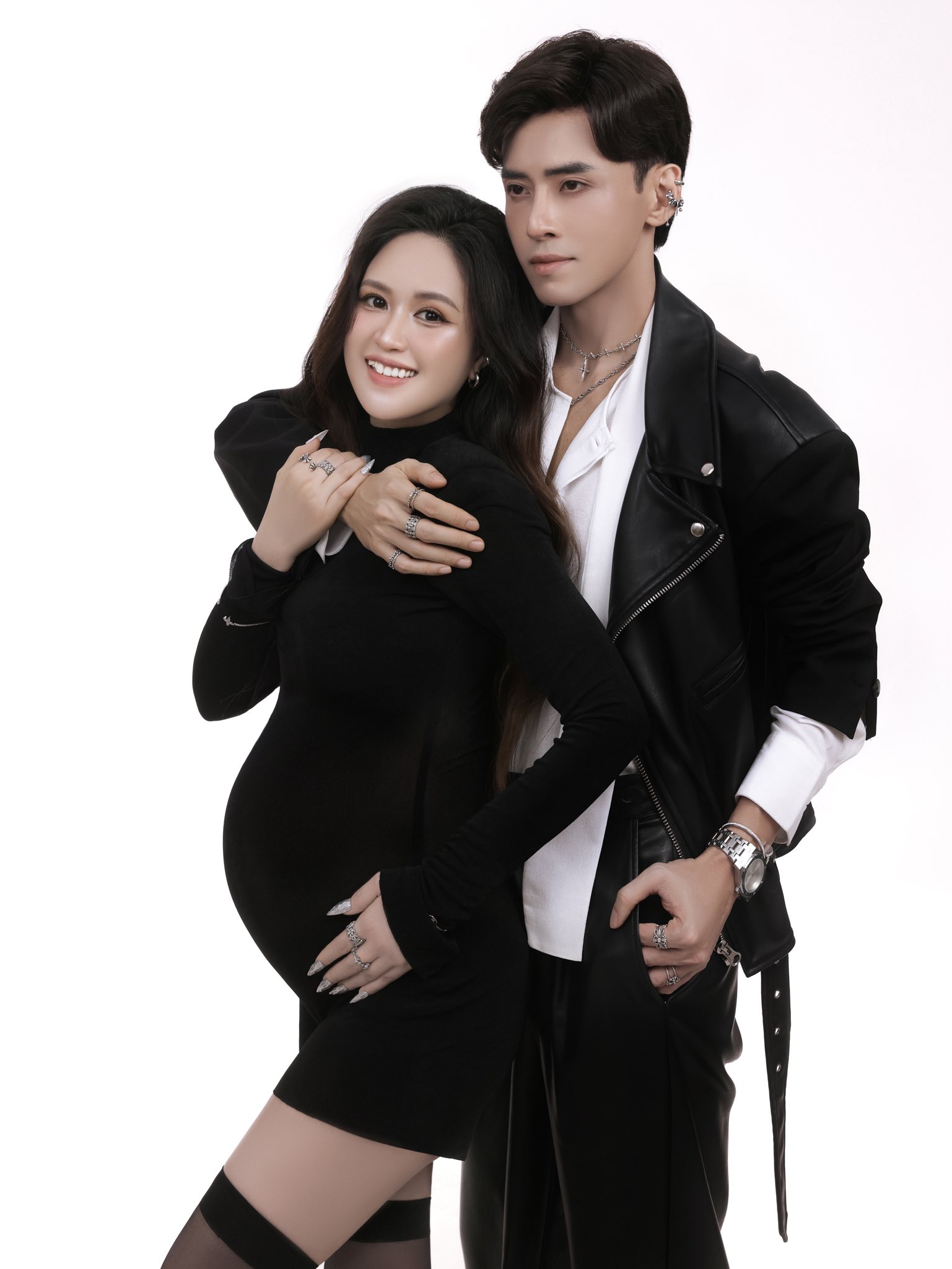 Nữ diễn viên Gạo Nếp Gạo Tẻ bí mật mang thai con đầu lòng sau 8 năm kết hôn- Ảnh 2. Nữ diễn viên Gạo Nếp Gạo Tẻ bí mật mang thai con đầu lòng sau 8 năm kết hôn- Ảnh 2.