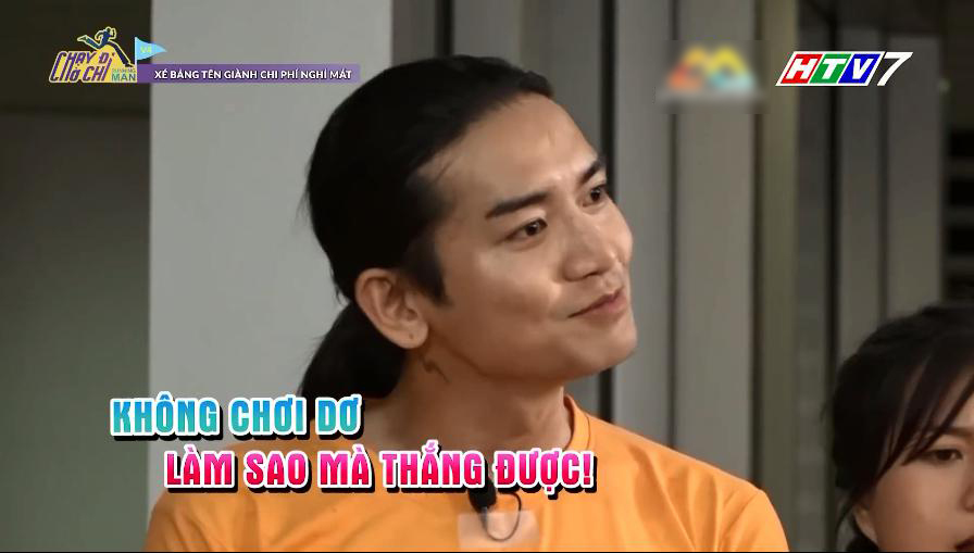 bb-tran-khien-jun-pham-phan-uat-vi-lien-tuc-choi-do-tai-running-man-12-17518807627642112813374-1751899658129-1751899658950686879872.jpg