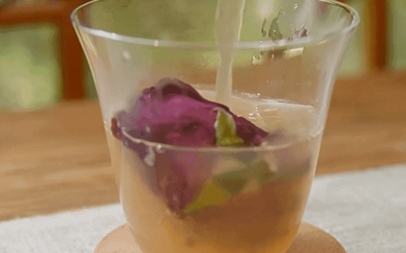 Học ngay cách làm trà vải hoa hồng siêu mê detox cơ thể, xua tan nắng nóng - Ảnh 7. Học ngay cách làm trà vải hoa hồng siêu mê detox cơ thể, xua tan nắng nóng - Ảnh 7.