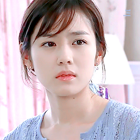 Nữ chính series phim 4 mùa kinh điển: Ngoài Choi Ji Woo, Song Hye Kyo và Son Ye Jin, còn có mỹ nhân cười đẹp nhất Hàn Quốc- Ảnh 13. Nữ chính series phim 4 mùa kinh điển: Ngoài Choi Ji Woo, Song Hye Kyo và Son Ye Jin, còn có mỹ nhân cười đẹp nhất Hàn Quốc- Ảnh 13.
