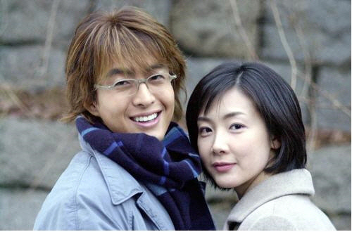 Nữ chính series phim 4 mùa kinh điển: Ngoài Choi Ji Woo, Song Hye Kyo và Son Ye Jin, còn có mỹ nhân cười đẹp nhất Hàn Quốc- Ảnh 8. Nữ chính series phim 4 mùa kinh điển: Ngoài Choi Ji Woo, Song Hye Kyo và Son Ye Jin, còn có mỹ nhân cười đẹp nhất Hàn Quốc- Ảnh 8.